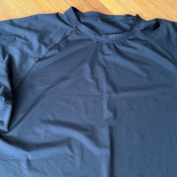 Swim Rash Guard - Picture 3 of 4